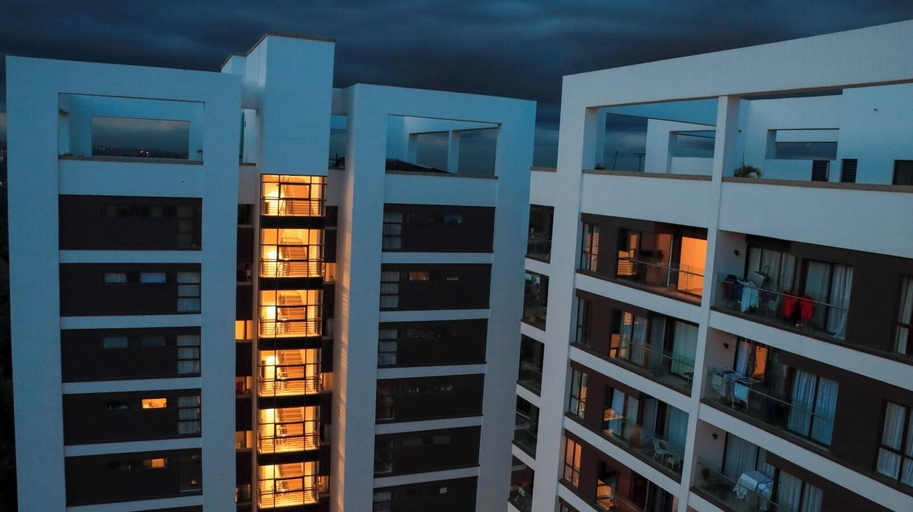 Exterior & Views, Astoria 1 BR with Gym &Pool In Lavington, Dagoretti North