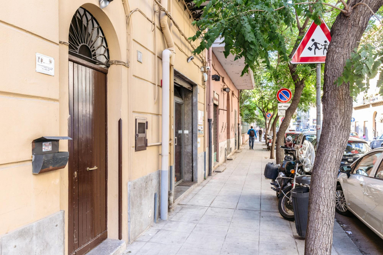 Exterior & Views 2, Casa Dante With Balcony by Wonderful Italy, Palermo