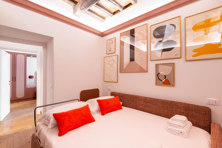 Others 2, My Trevi Suite & Apartment, Rome