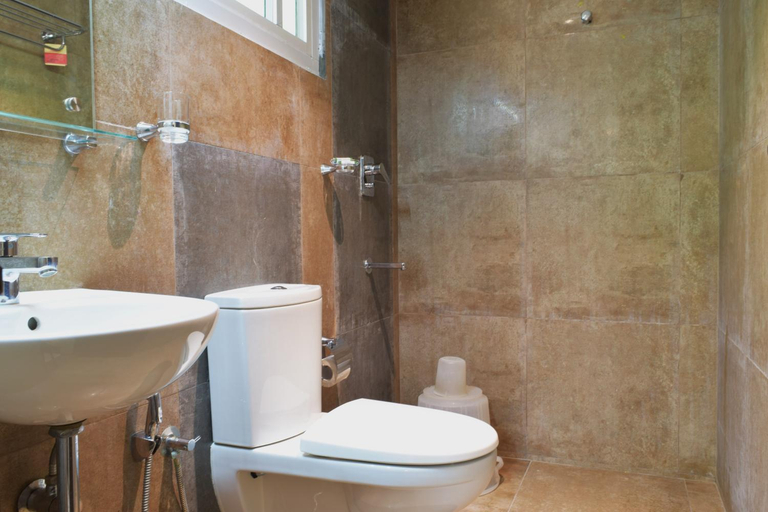 Bathroom 3