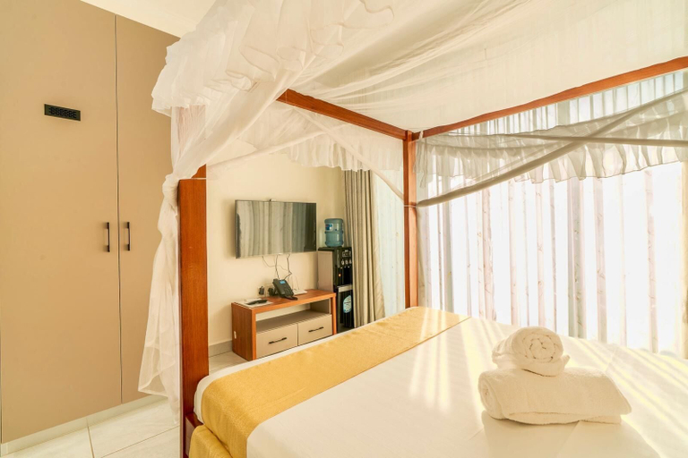 Bedroom 3, Leshan Luxury Villas, Msambweni