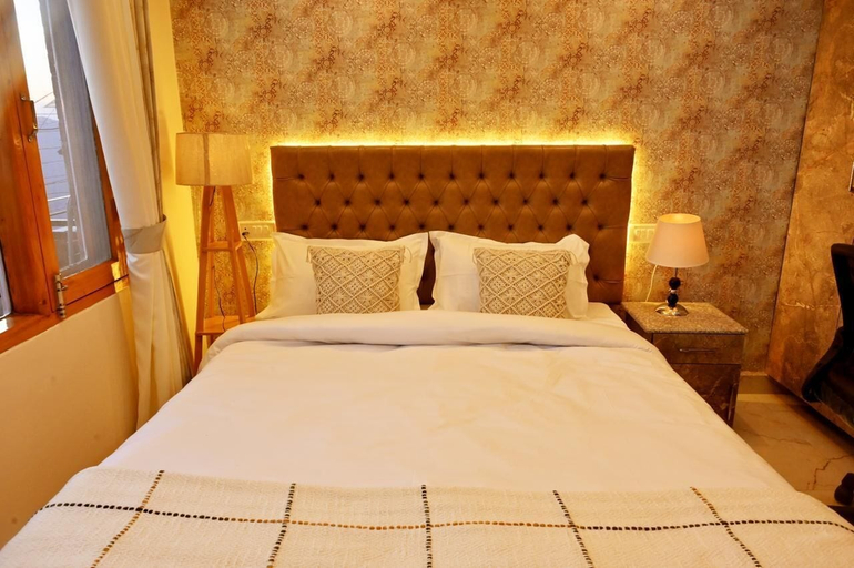 Others 4, Griham Inn, Shimla