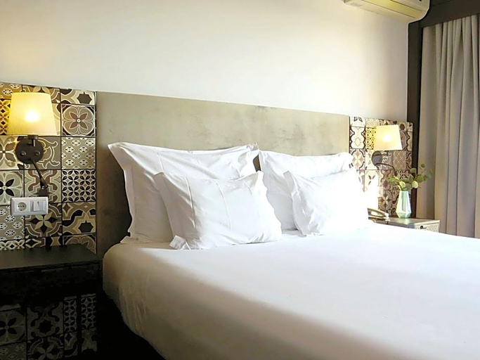 Bedroom 2, AquaHotel by Aqualeisure, Ovar