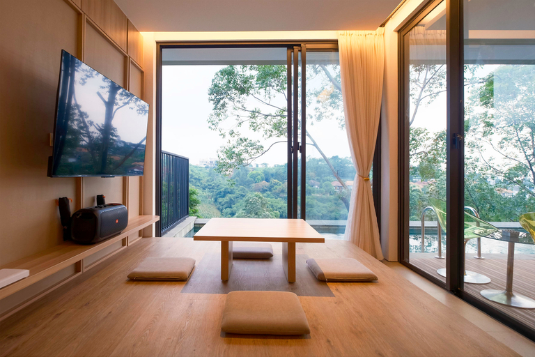 Others 3, Blissful Foresta Dago Bandung, Bandung