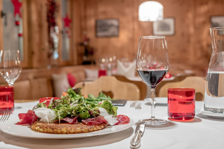 Food & Drinks 4, Chalet Silvretta Hotel & Spa, Inn