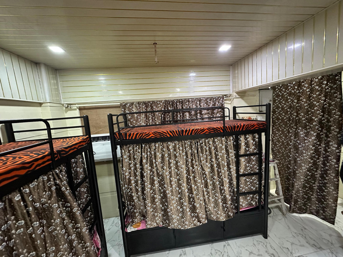 Bedroom 3, Balaji Dormitory In Andheri, Mumbai Suburban