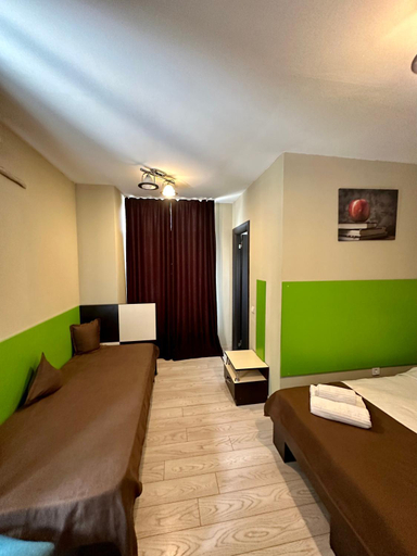 Bedroom 2, Lion's Hotel, Municipiul Bucuresti