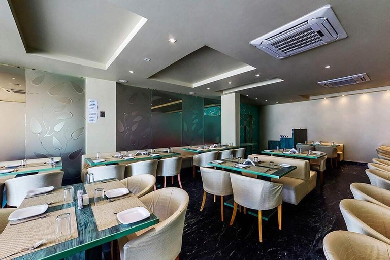 Food & Drinks 3, Grand 3D, Kachchh