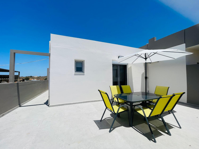 Others 5, Lafo Rooms, Crete