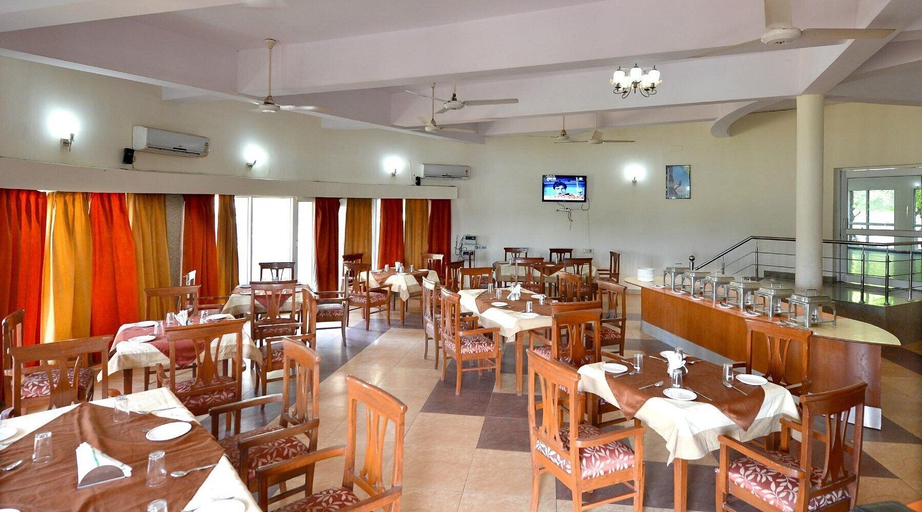Food & Drinks 4, Saras Tourist Resort, Gurgaon
