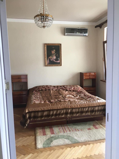 Others 3, Vaxo hause, Kobuleti