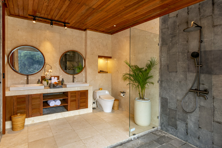 Bathroom 5, The Lumbung Jaya Resort, Gianyar
