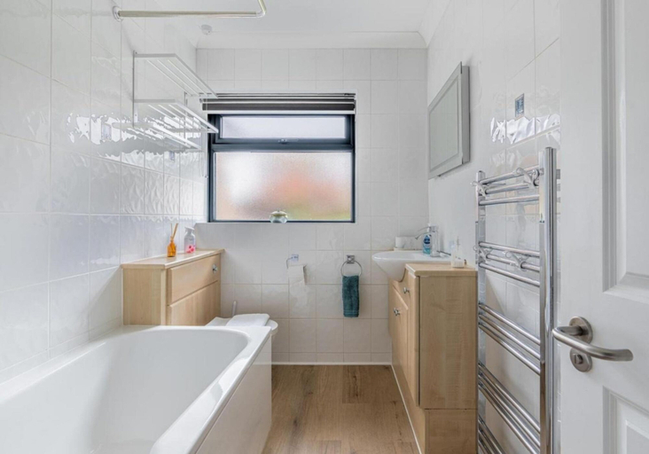 Bathroom 4, Seaford Retreat By My Getaways, East Sussex