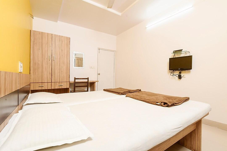 Bedroom 2, Hotel pariwar, Aurangabad