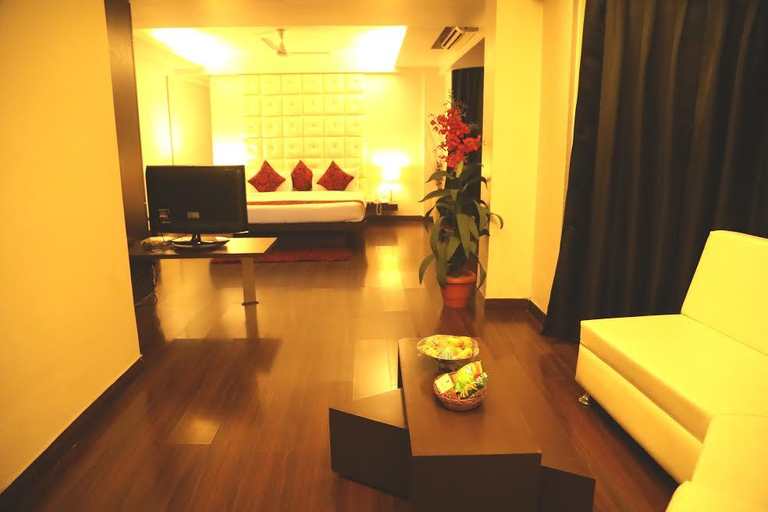 Others 5, Hotel Element, Ranchi