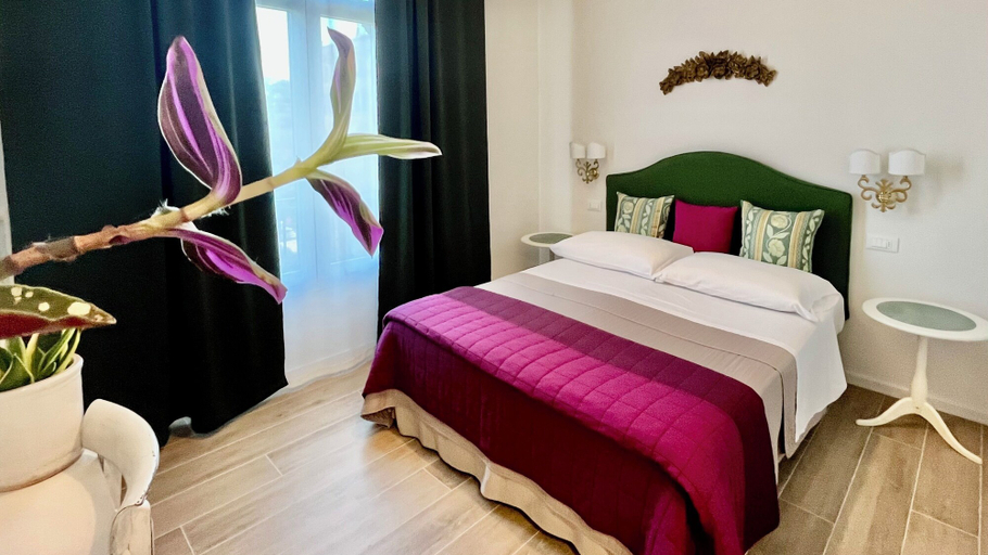 Room 2, Castelfiore, Bologna