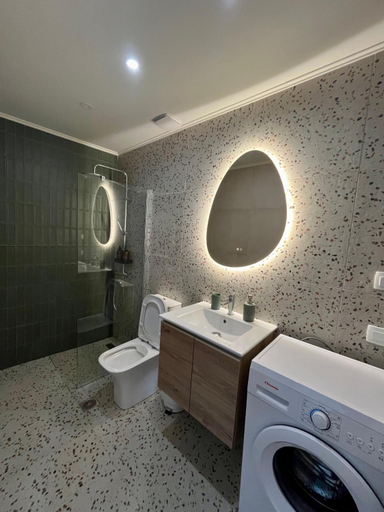 Bathroom, Relax under the mulberry tree, Crete
