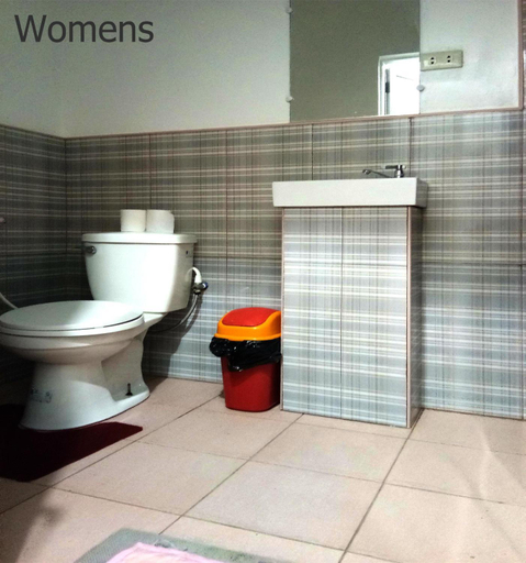 Bathroom 2, Palompon / Kalanggaman, Liezel's B&B, Palompon