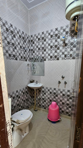 Bathroom, Ekant Hotel & Restaurant, Sonipat