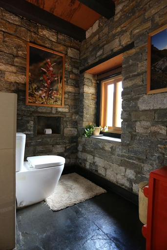 Bathroom 4, Wangdue Ecolodge, Ruepisa