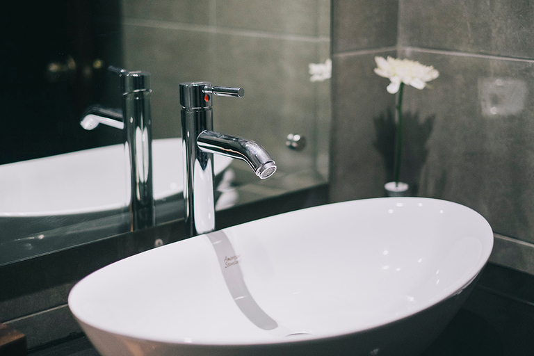 Bathroom 7