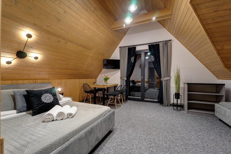 Others 5, Willa Lux Wolf JACUZZI&SAUNA&GROTA SOLNA, Tatra