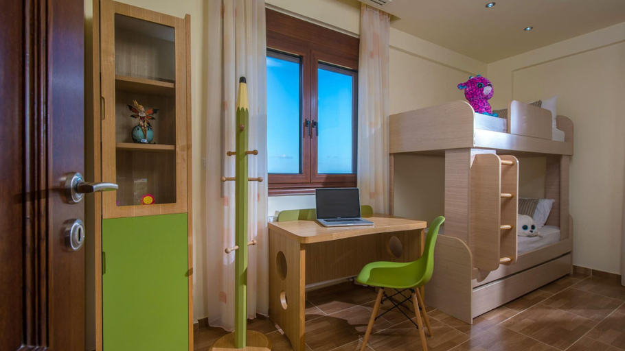 Room 3, Sunshine Villa, Crete