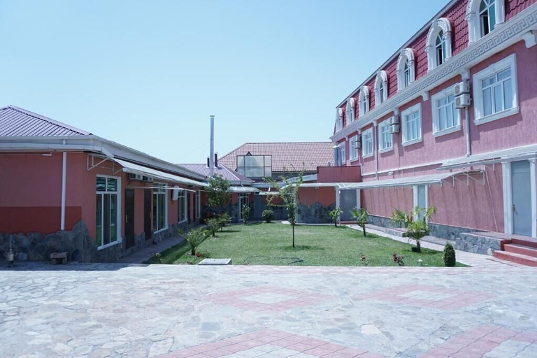 Exterior & Views 2, Liliya Guest House, Şəki City