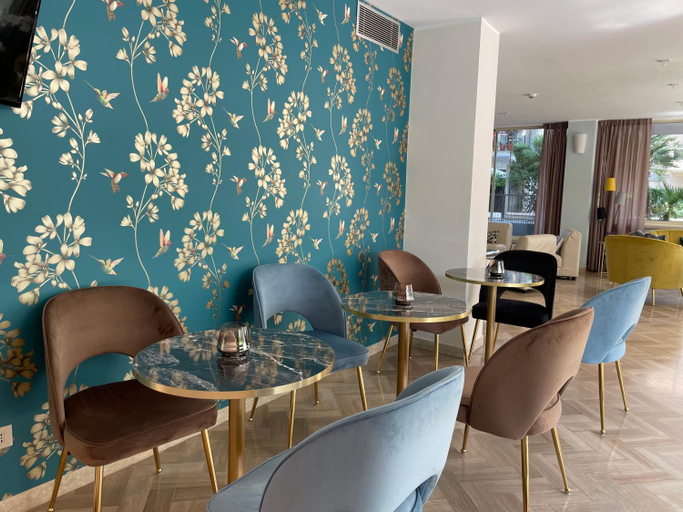 Food & Drinks 5, Hotel Brown, Rimini