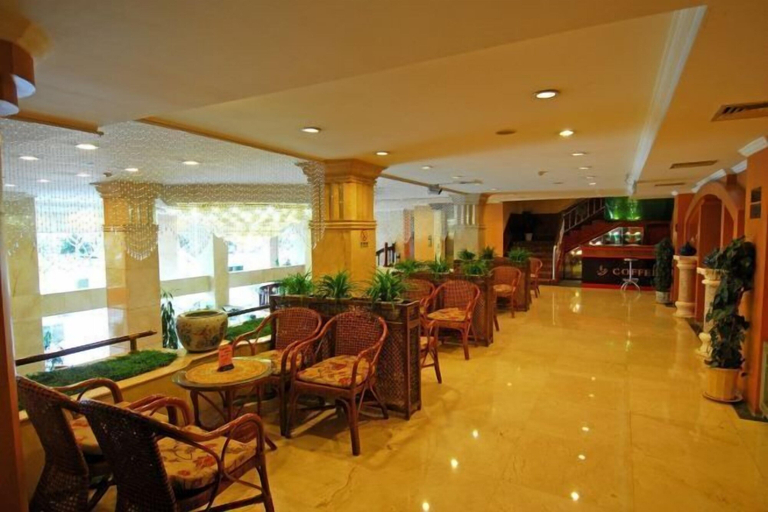 Food & Drinks 4, Lotus Hotel, Kunming