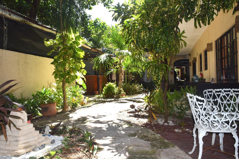 Others 5, Hotel El Moro, Benito Juárez