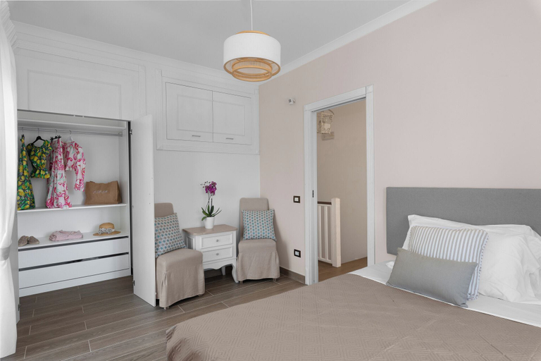 Bedroom, Villa Simona, Napoli