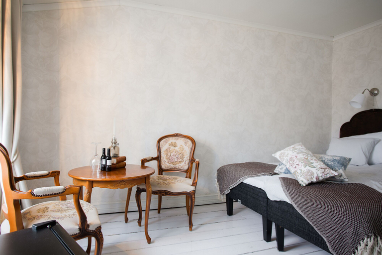Bedroom 3, Grand Hotel Lysekil, Lysekil