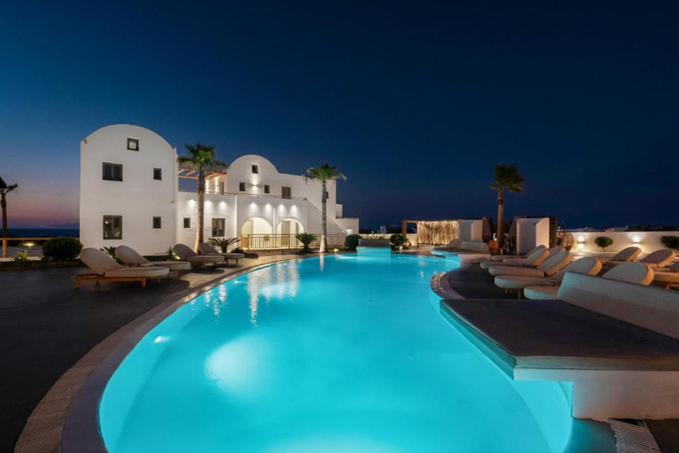 Room 2, Amethyst Luxury Suites - Oia Junior Suite, South Aegean