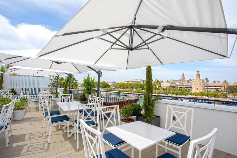 Food & Drinks, Genteel Home Betis 67, Sevilla