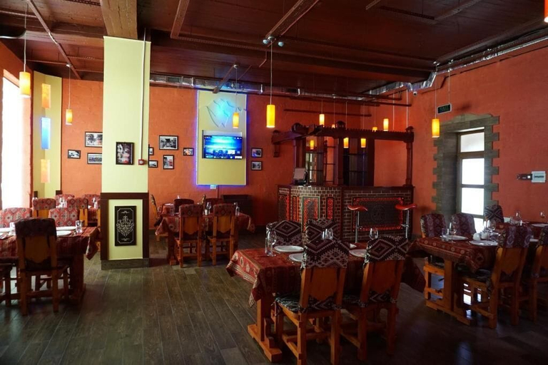 Food & Drinks 4, Liliya Guest House, Şəki City