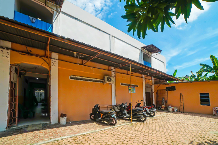 4, SPOT ON 92600 Mandiri Inn, Asahan
