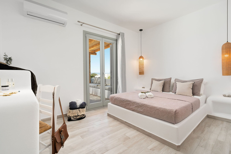 Bedroom 3, Villa Veroni in Kastraki, South Aegean