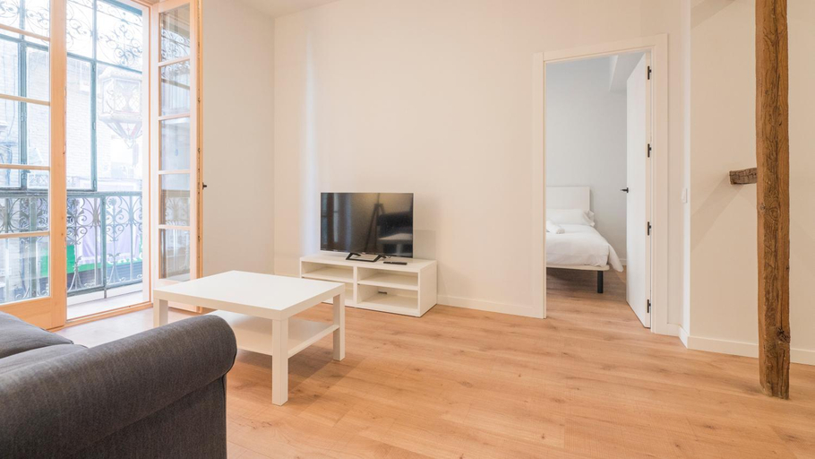 Others 5, Casas de Buron, Toledo