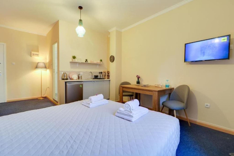 Room 2, Monastiraki 309 Superhost Hub, Attica