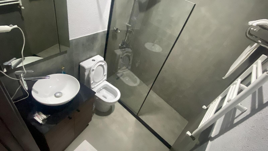 Bathroom 5, Trio Palace, Atasehir