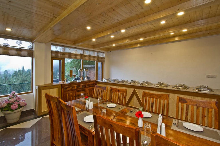 Food & Drinks, Kalista Resorts, Kullu