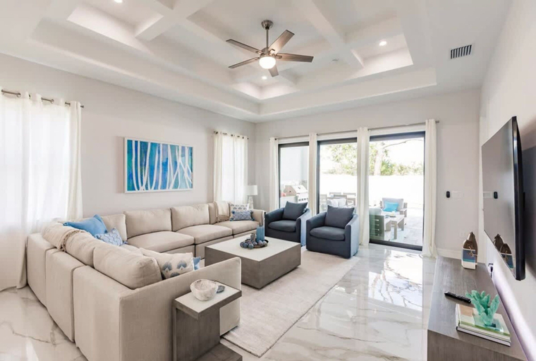 Room 2, Exquisite Vanderbilt Beach Luxury Getaway, Collier