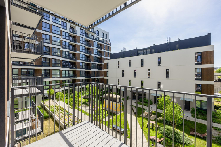 Others 3, Luxurious Apartments in Warsaw with Sauna and Gym by Renters Prestige, Warsaw