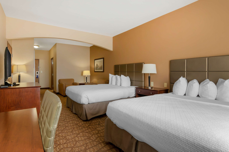 Bedroom 3, Best Western Plus Butterfield Inn, Ellis