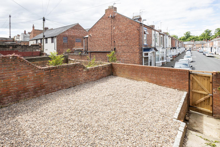 Others 2, Host & Stay - Clifton Studios, Darlington