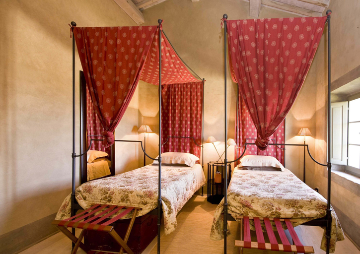 Bedroom 3, Villa Olimpia in Sarteano, Siena