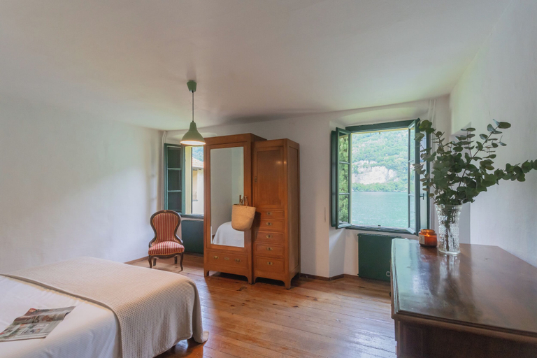 Others 5, Residenza Regina by Rent all Como, Como