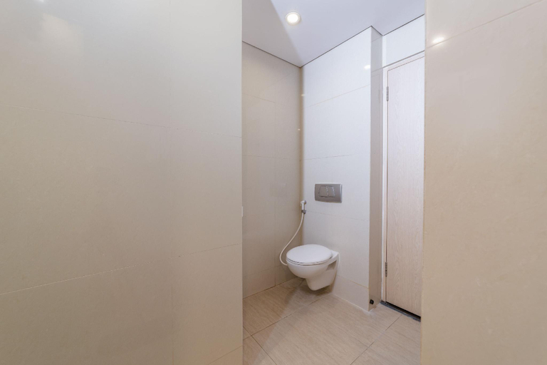 Bathroom 9