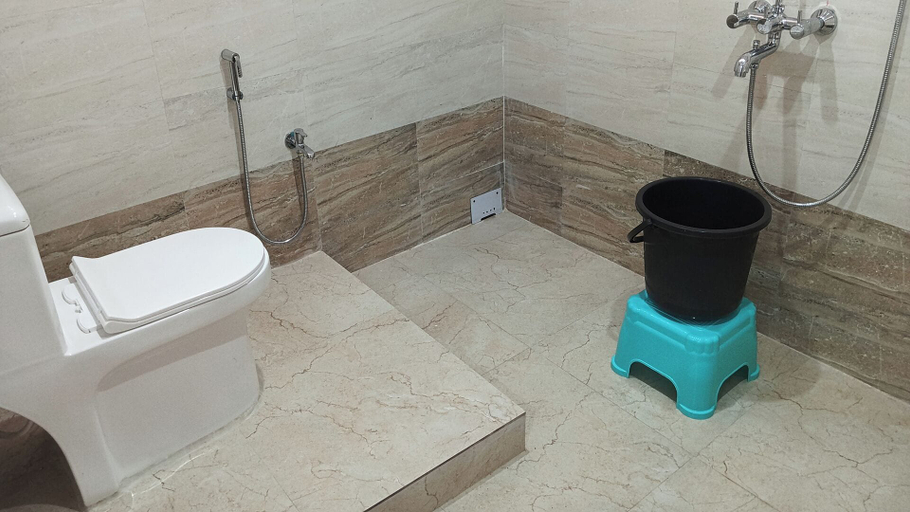 Bathroom 3, The Hill Resorts Daringbadi, Kandhamal